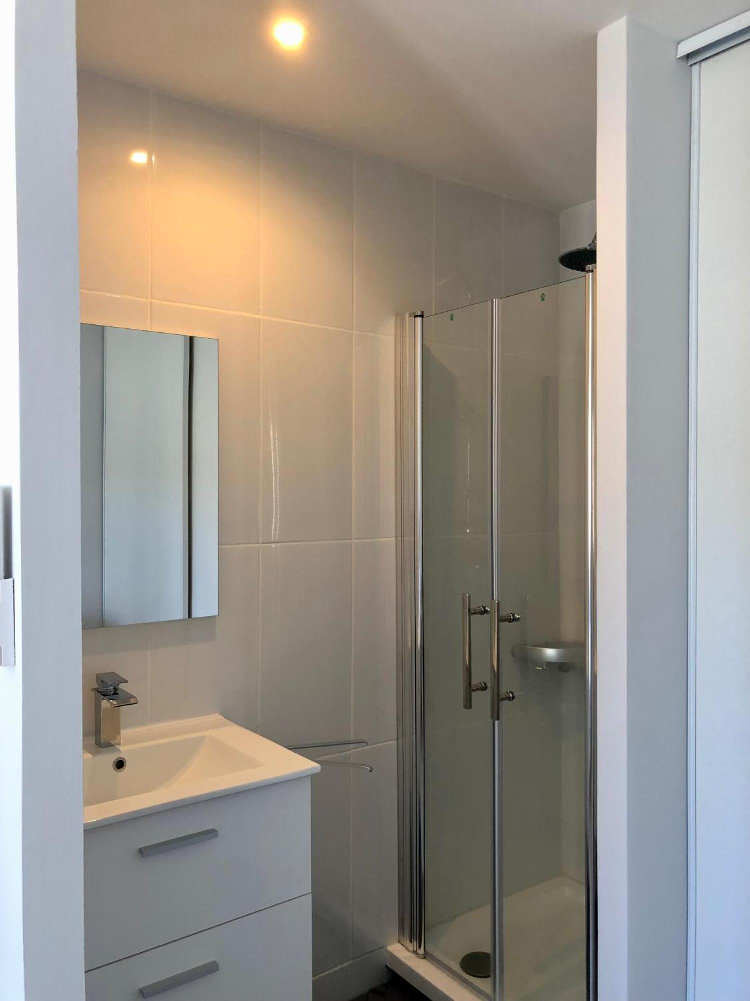 Chez Oma I 1 Appartement Independant Opi I 3 Chambres Privatives Avec Salle D Eau Et Salon Commun Cuisine Commune Wc Commun Patio Commun Aviñón Exterior foto